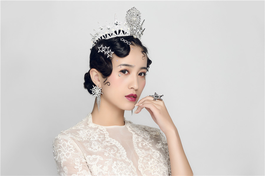 麗竹彩妝作品 | 輕奢復(fù)古皇冠造型