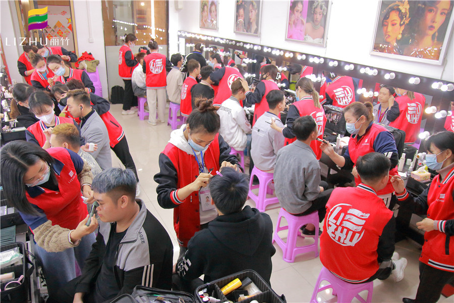 男士妝容的化妝技巧，南寧彩妝培訓(xùn)分享