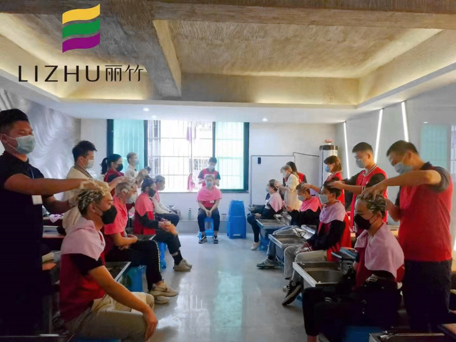 分享中式洗頭步驟，告訴你南寧哪里可以學(xué)洗頭