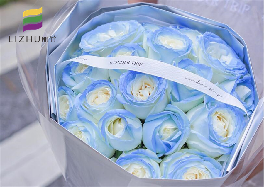圓形花束的特點(diǎn)，歡迎到廣西插花培訓(xùn)學(xué)校學(xué)習(xí)