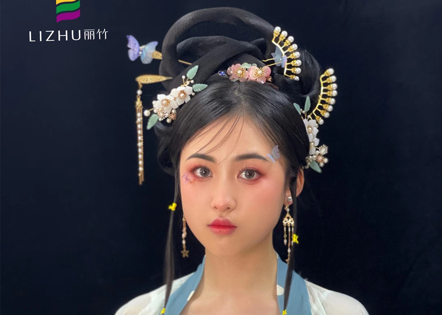 古代漢服造型，展現(xiàn)南寧有實(shí)力的彩妝學(xué)校