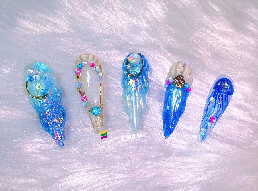美人魚美甲、泡泡美甲、玫瑰雕花美甲 |  南寧美甲短期培訓(xùn)班作品