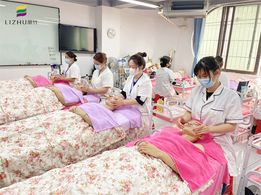 面部提升怎么做？廣西美容護(hù)膚學(xué)校告訴你