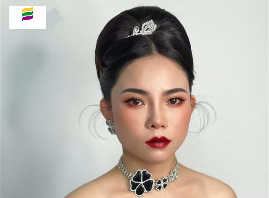 赫本新娘造型，廣西培訓(xùn)化妝寫(xiě)真