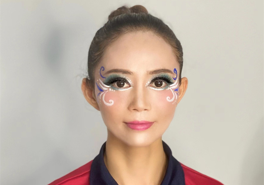 創(chuàng)意舞臺眼妝特點(diǎn)，廣西省彩妝造型學(xué)校分享