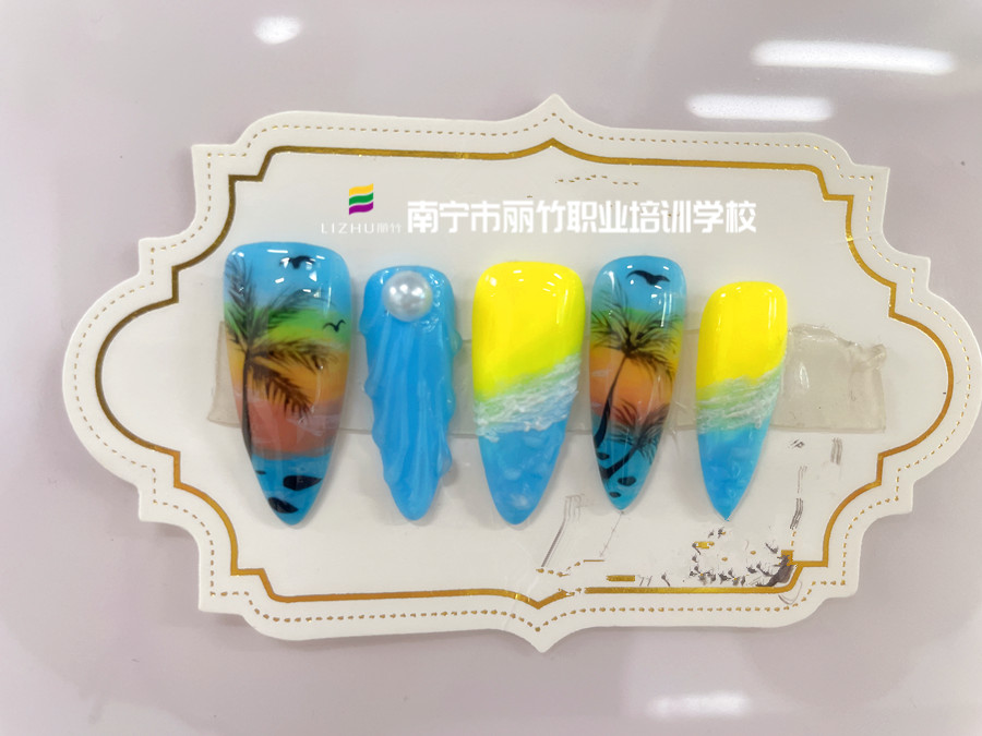 海洋風(fēng)美甲，南寧美甲學(xué)校畢業(yè)班作品