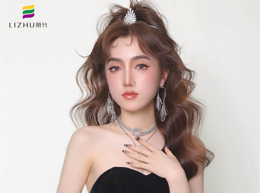 千金晚宴造型，南寧化妝彩妝造型學校作品