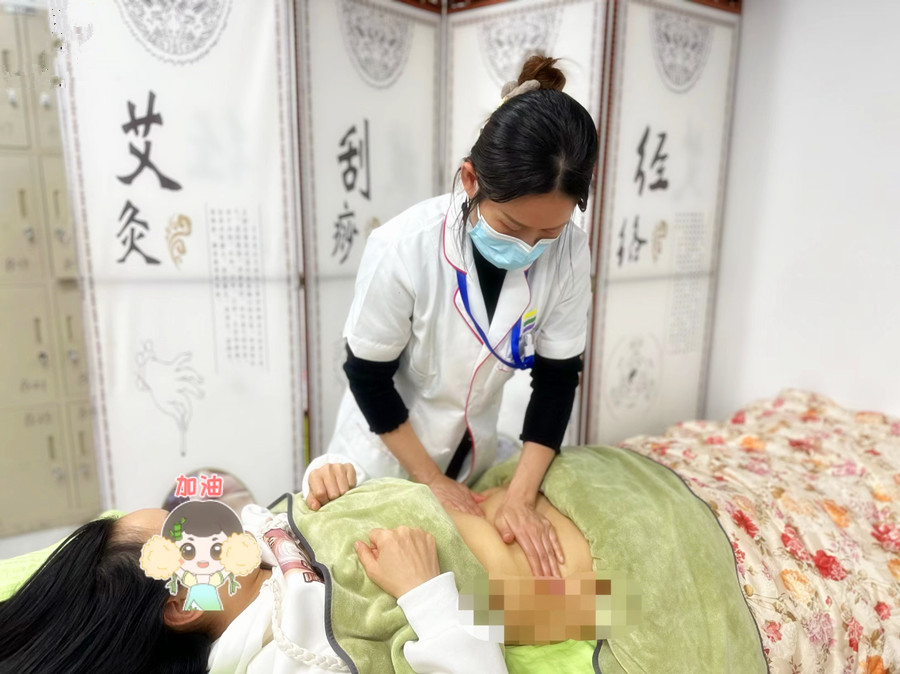 揉按腹部的好處，廣西美容美體專業(yè)學(xué)院分享