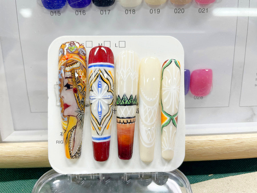 波西米亞美甲，南寧美甲進修學院學員作品